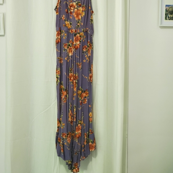 Jumpsuite - Picture 2 of 4